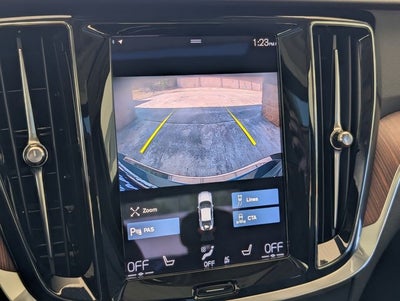 2021 Volvo S60 R-Design Expression