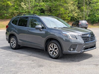 2023 Subaru Forester Premium