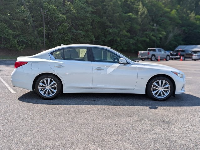 2015 INFINITI Q50 Premium