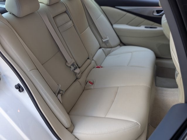 2015 INFINITI Q50 Premium