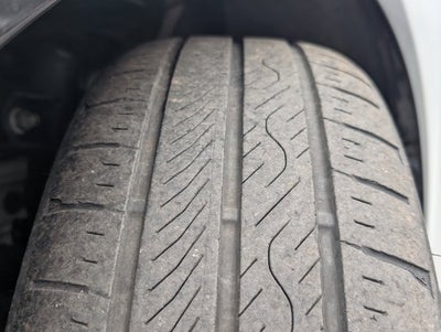 2023 Toyota Prius XLE