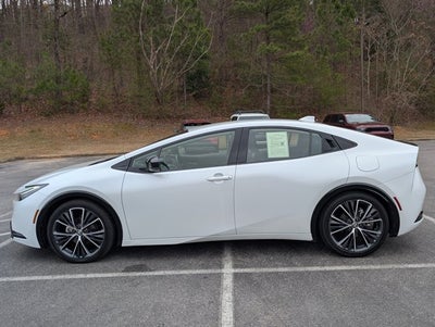 2023 Toyota Prius XLE