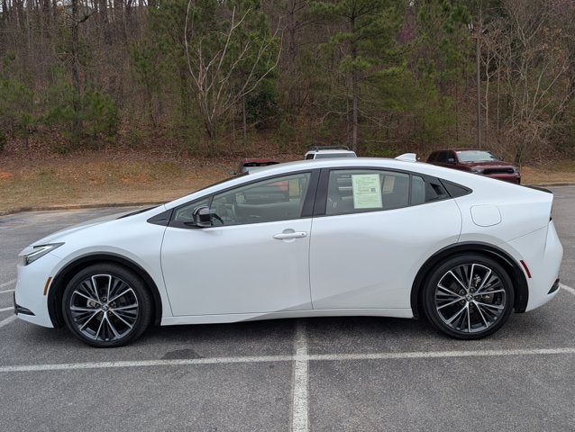 2023 Toyota Prius XLE