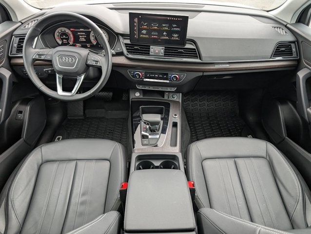 2025 Audi Q5 Premium