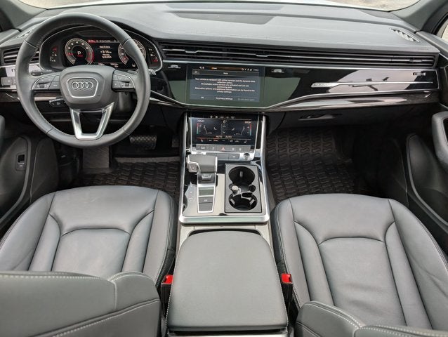 2025 Audi Q7 Premium