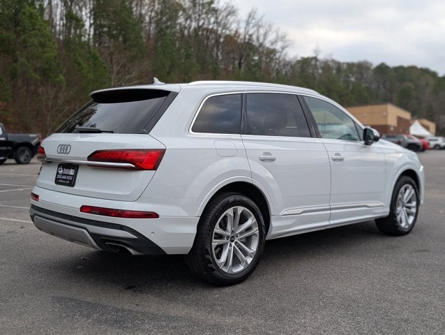 2025 Audi Q7 Premium