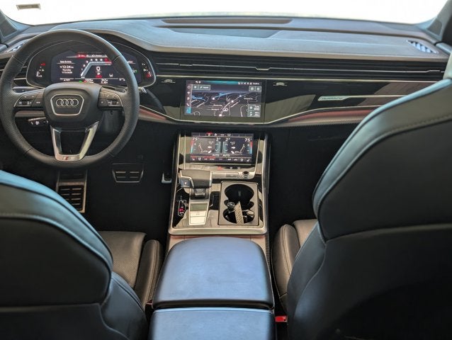 2025 Audi SQ7 Premium Plus