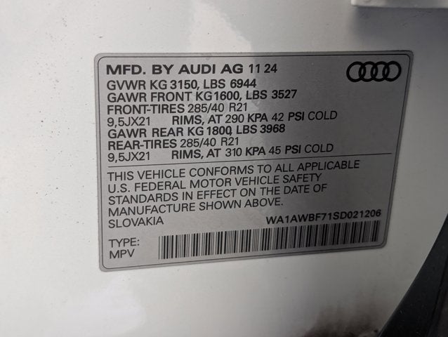 2025 Audi SQ7 Premium Plus