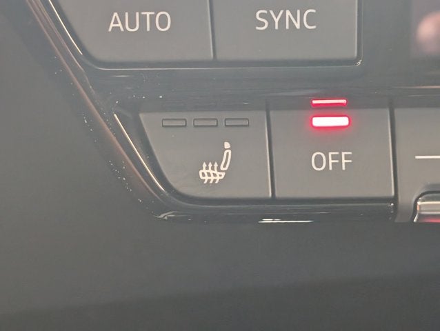 2025 Audi Q4 e-tron Premium Plus