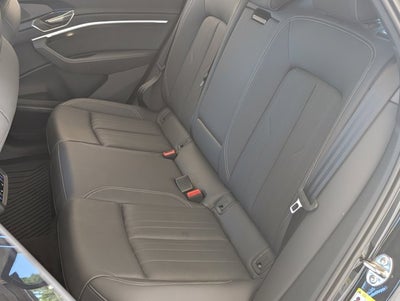 2024 Audi Q8 e-tron Sportback S line Premium Plus