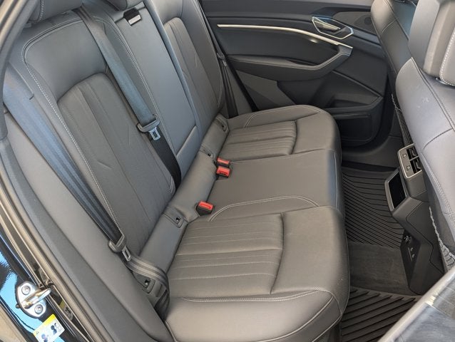 2024 Audi Q8 e-tron Sportback S line Premium Plus