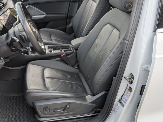 2023 Audi Q3 S line Premium