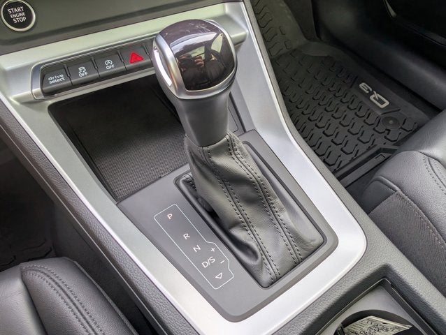 2023 Audi Q3 S line Premium