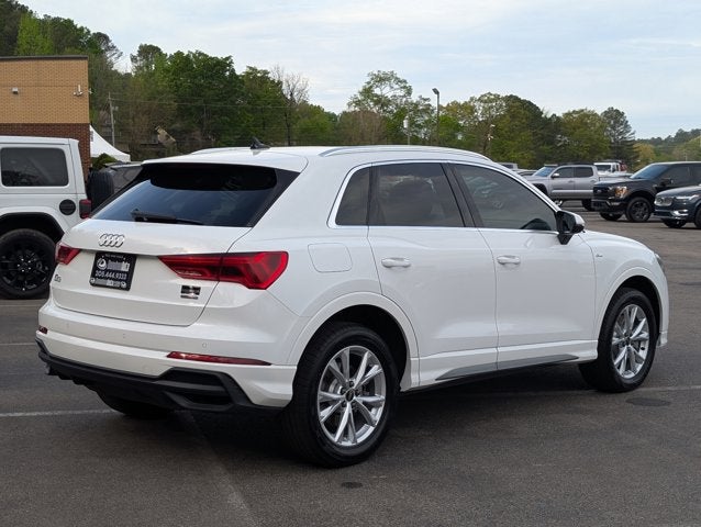2023 Audi Q3 S line Premium