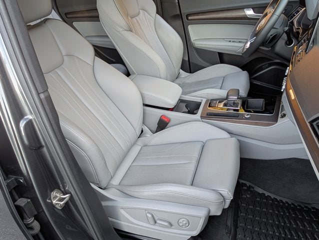 2024 Audi Q5 S line Premium Plus