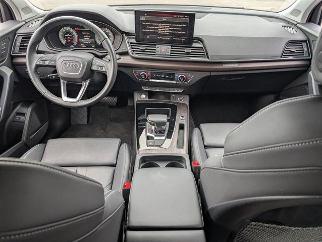2024 Audi Q5 S line Premium Plus