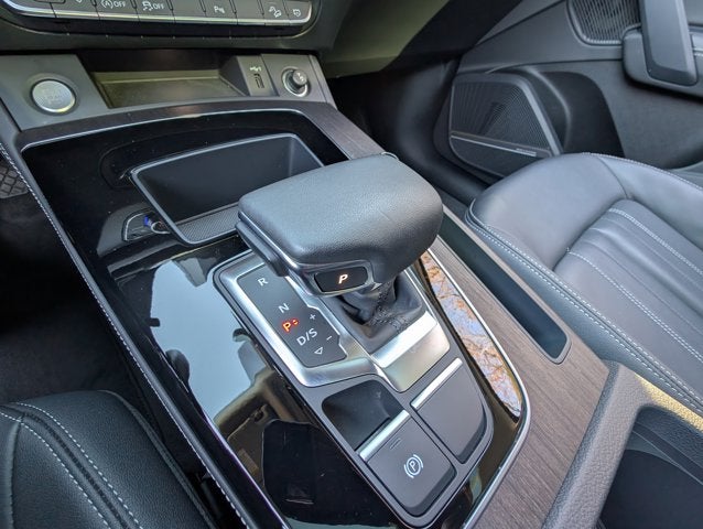 2023 Audi Q5 S line Premium Plus