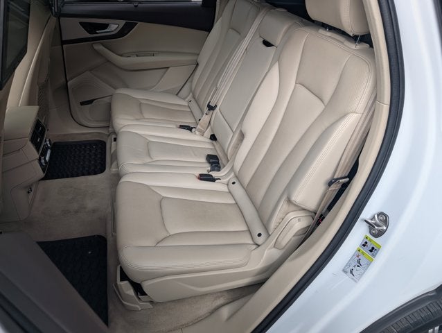 2019 Audi Q7 Premium Plus