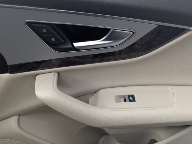 2019 Audi Q7 Premium Plus