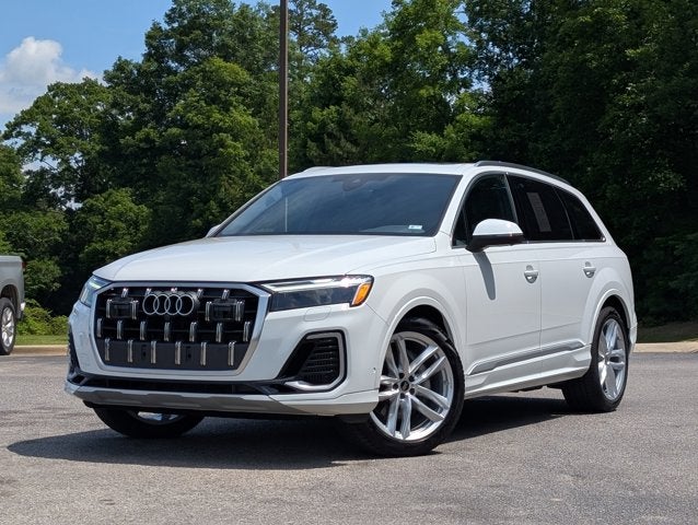 2025 Audi Q7 Premium Plus