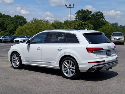 2025 Audi Q7 Premium Plus