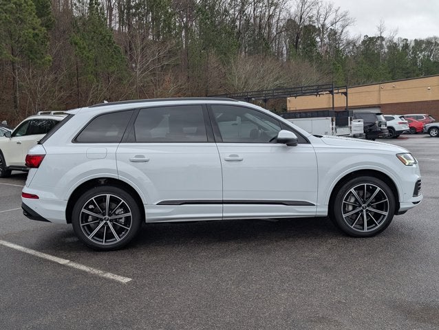 2023 Audi Q7 Premium Plus