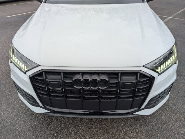 2023 Audi Q7 Premium Plus