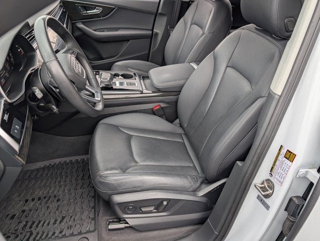 2023 Audi Q7 Premium Plus