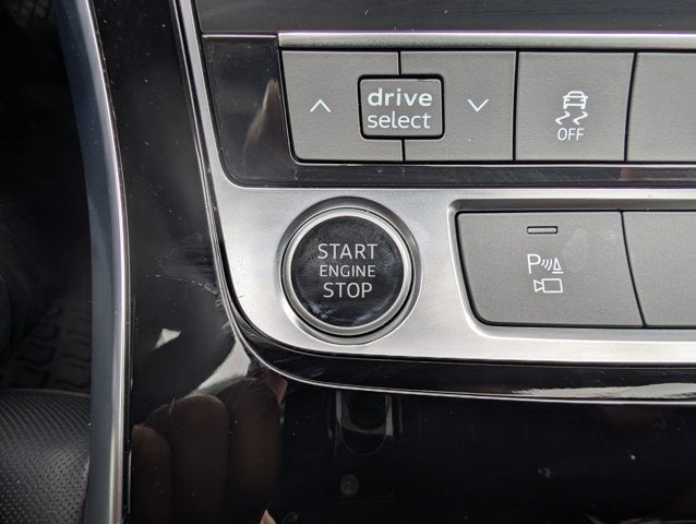 2023 Audi Q7 Premium Plus