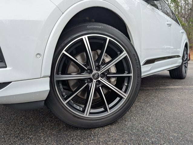 2023 Audi Q7 Premium Plus