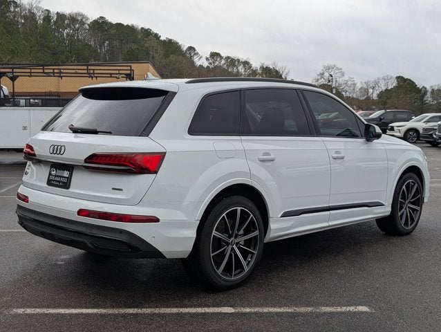 2023 Audi Q7 Premium Plus
