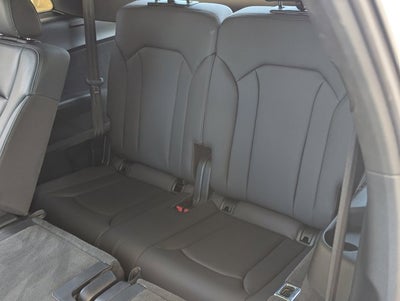 2022 Audi Q7 Premium Plus