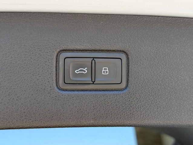 2022 Audi Q7 Premium Plus