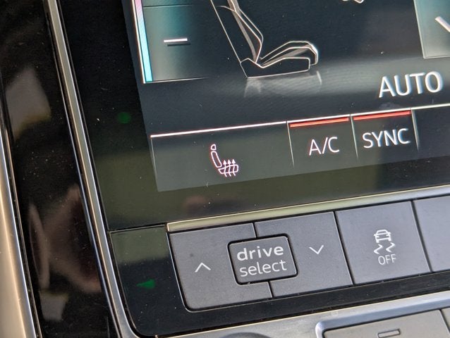 2022 Audi Q7 Premium Plus