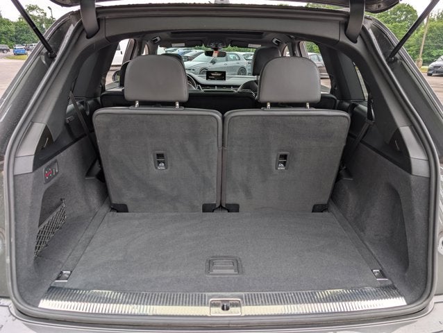 2019 Audi Q7 Prestige