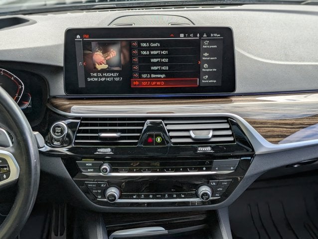 2022 BMW 5 Series 530i