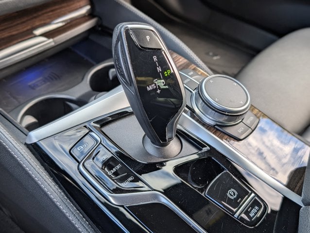 2022 BMW 5 Series 530i