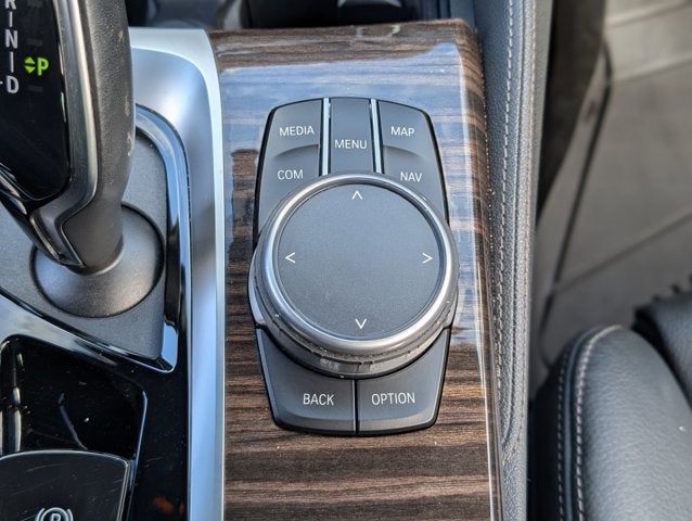 2022 BMW 5 Series 530i