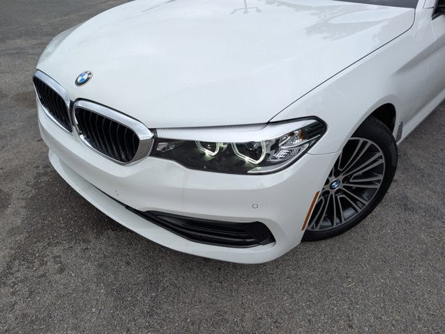2019 BMW 5 Series 530i