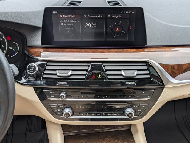 2019 BMW 5 Series 530i