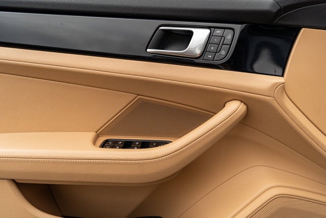 2020 Porsche Panamera 4 E-Hybrid