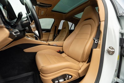 2020 Porsche Panamera 4 E-Hybrid