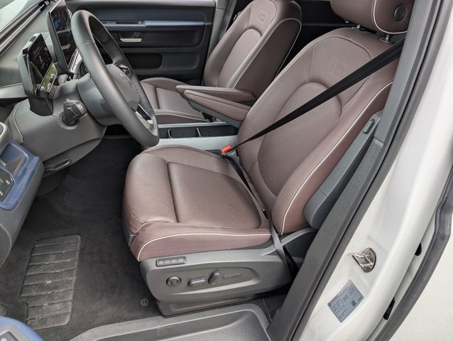 2025 Volkswagen ID. Buzz Pro S