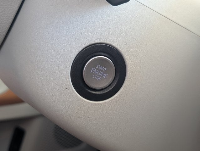 2025 Volkswagen ID. Buzz Pro S Plus