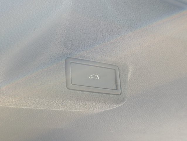 2025 Volkswagen ID. Buzz Pro S Plus