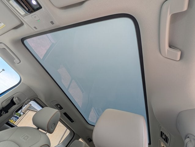 2025 Volkswagen ID. Buzz Pro S Plus