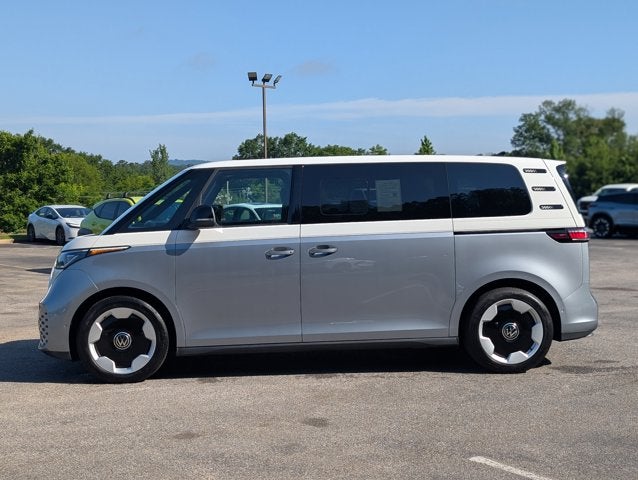 2025 Volkswagen ID. Buzz Pro S Plus