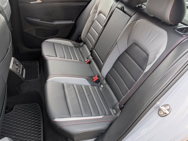 2024 Volkswagen Golf GTI 380 SE