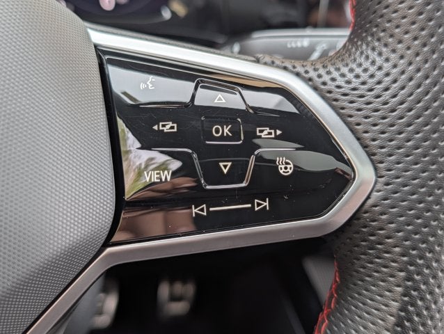 2024 Volkswagen Golf GTI 380 SE