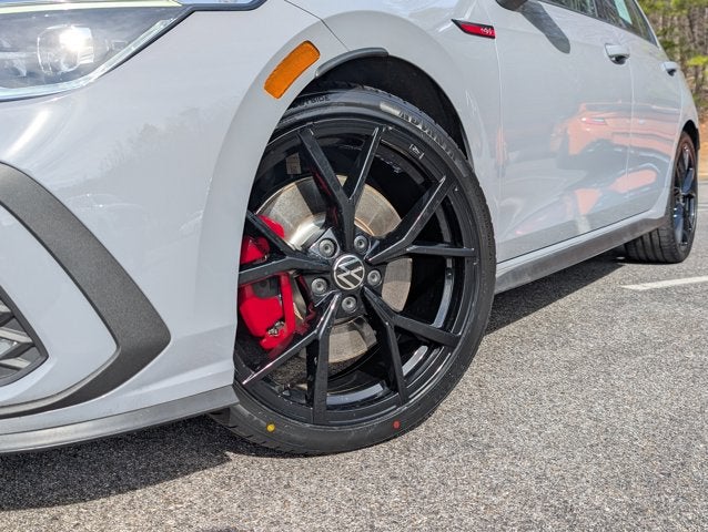 2024 Volkswagen Golf GTI 380 SE